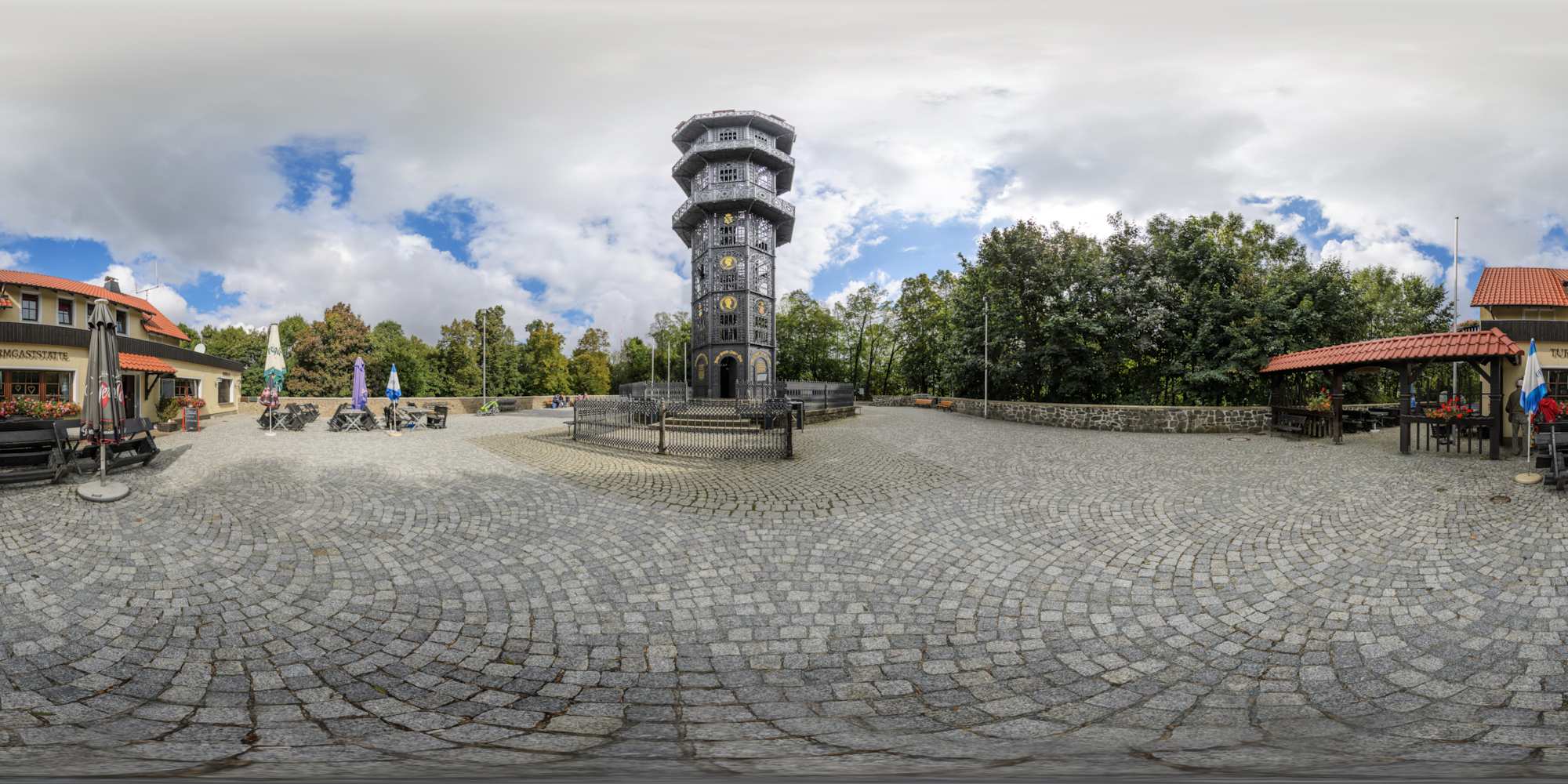 Turmgaststätte und Gußeisener Turm 2